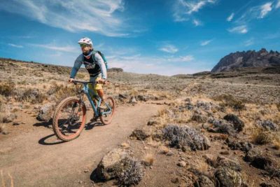 Mit dem Mountainbike auf den Kilimandscharo